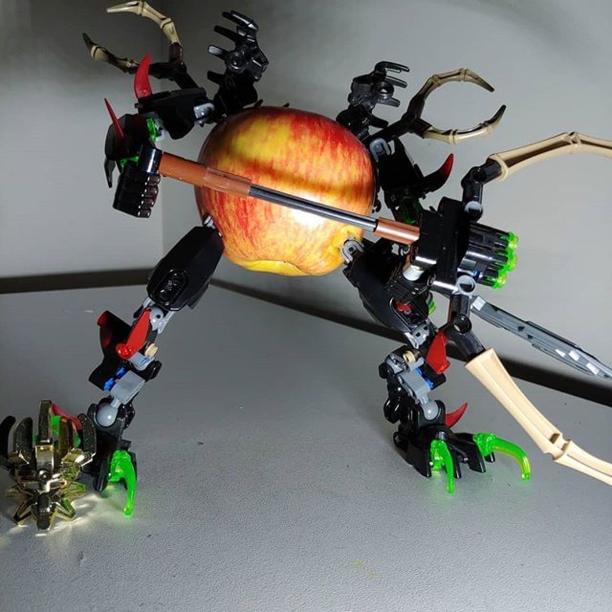 Bionicle apple best sale